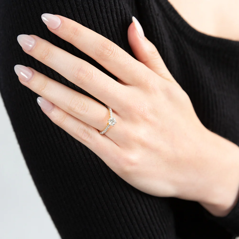 Luminesce Lab Grown 1 Carat Diamond Ring in 18ct Yellow Gold - Image 3