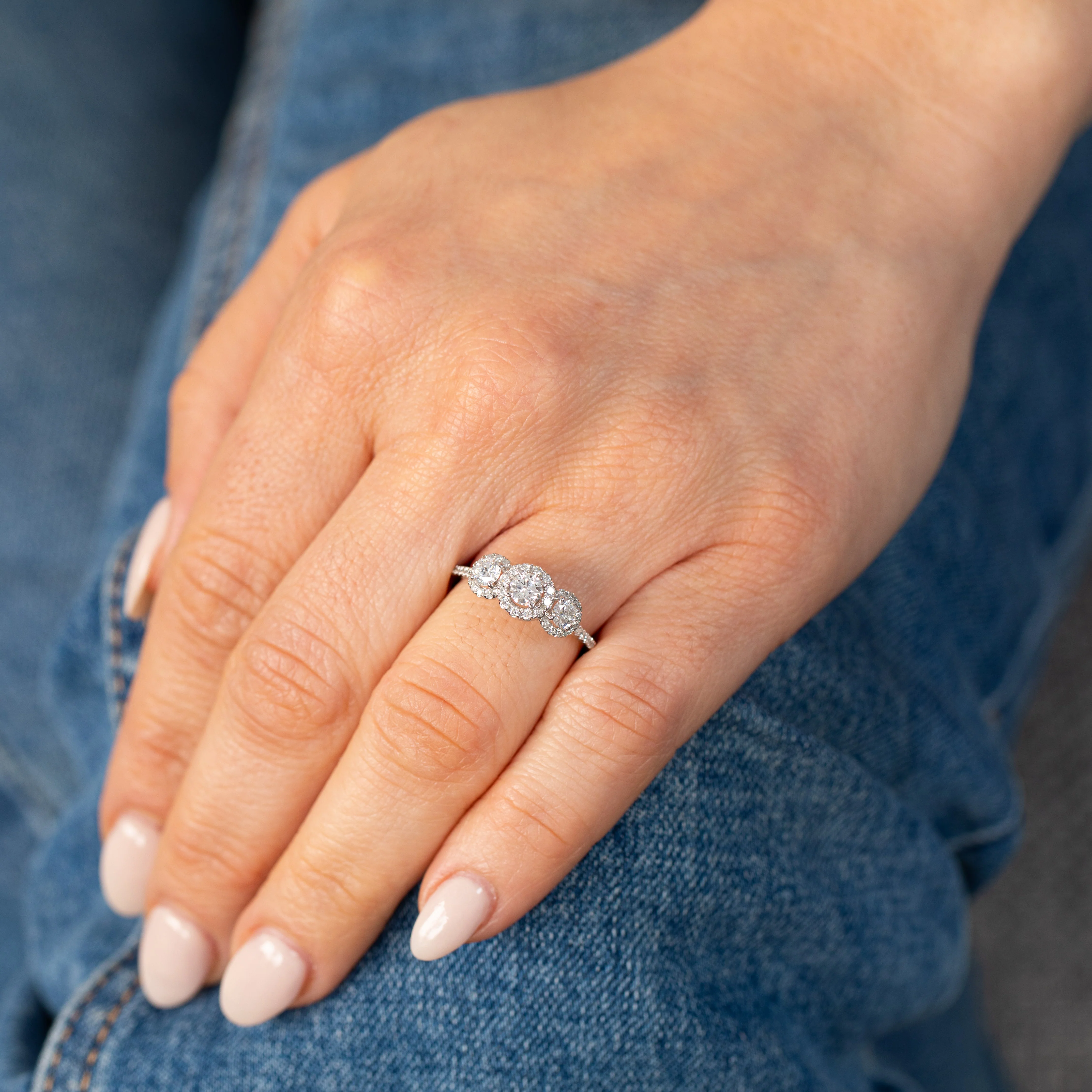 Luminesce Lab Grown 1 Carat Diamond Trilogy Ring in 14ct White Gold - Image 3