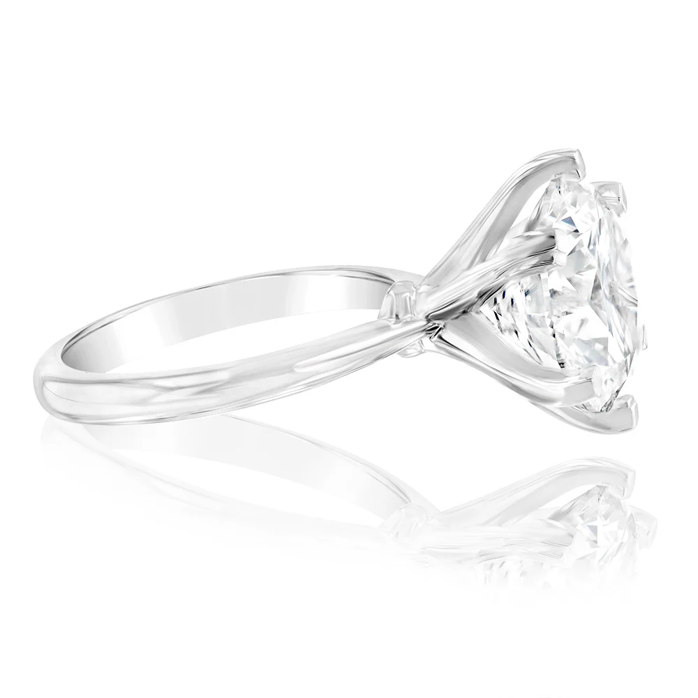 Luminesce Lab Grown 18ct White Gold Solitaire Ring in 6 Carat Certified Diamond - Image 2