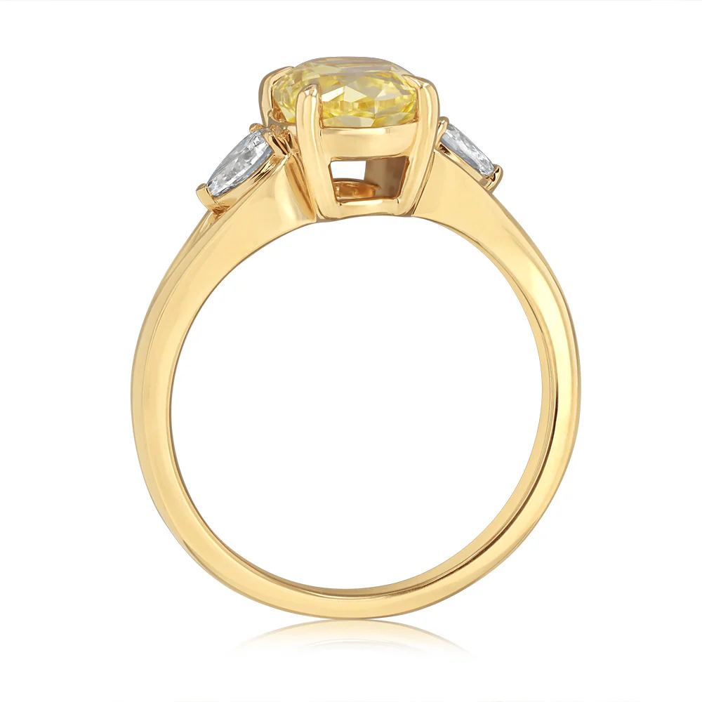 Luminesce Lab Grown 2.30 Carats Diamond Ring with 2 Carats Yellow Oval Centre Diamond in 9ct Yellow Gold - Image 3