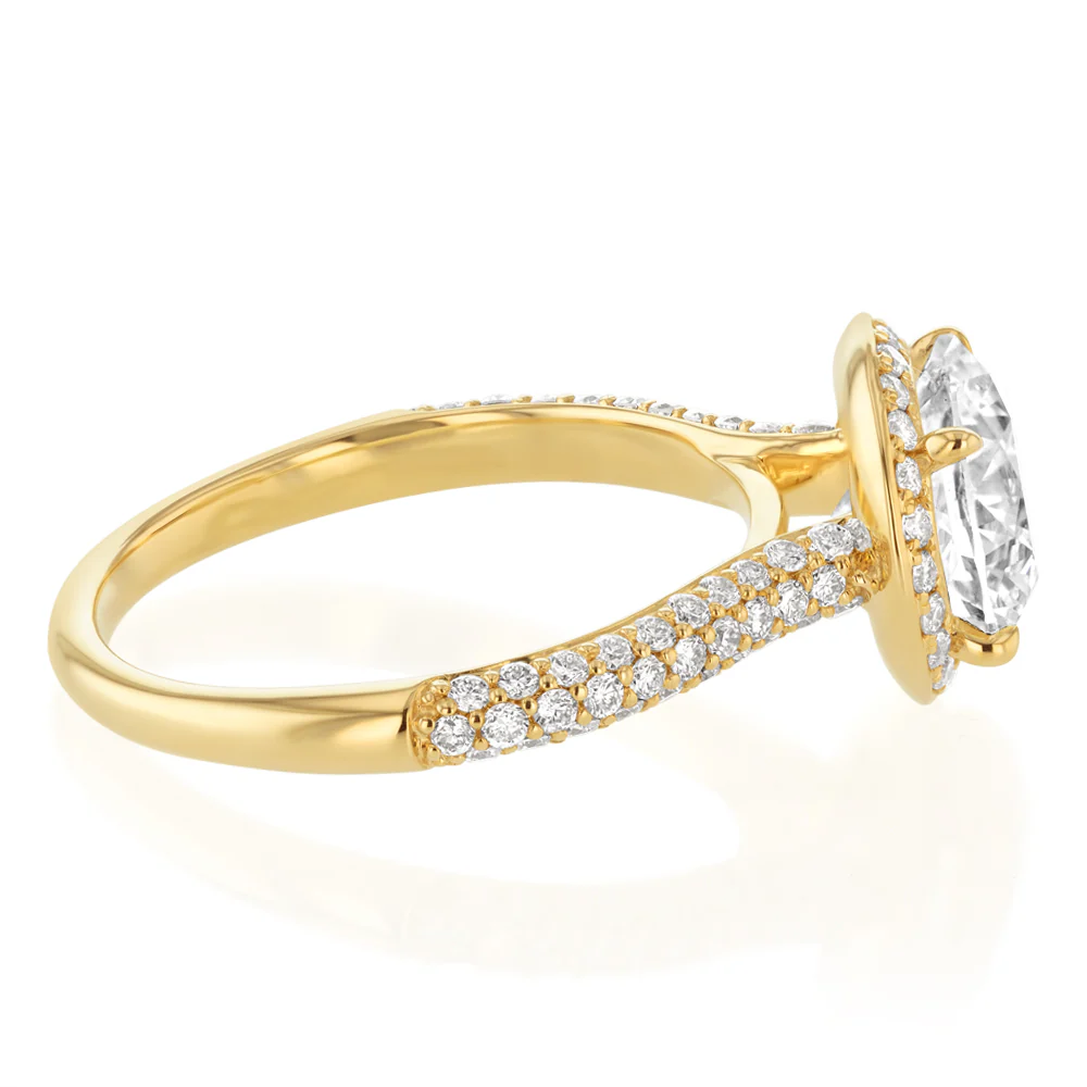Luminesce Lab Grown 2.5 Carats with 2 Carats Center Diamond in 9ct Yellow Gold - Image 2