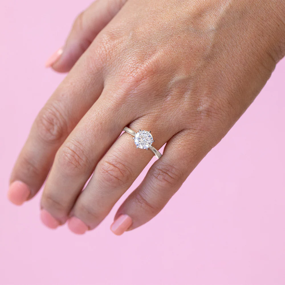 Luminesce Lab Grown 2 Carat Certified Diamond Solitaire Ring in 18ct White Gold - Image 4