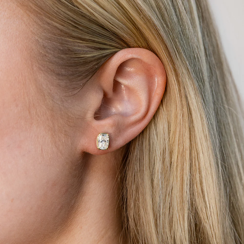 Luminesce Lab Grown 2 Carat Cushion Cut Diamond Solitaire Stud Earrings in 9ct Yellow Gold - Image 2