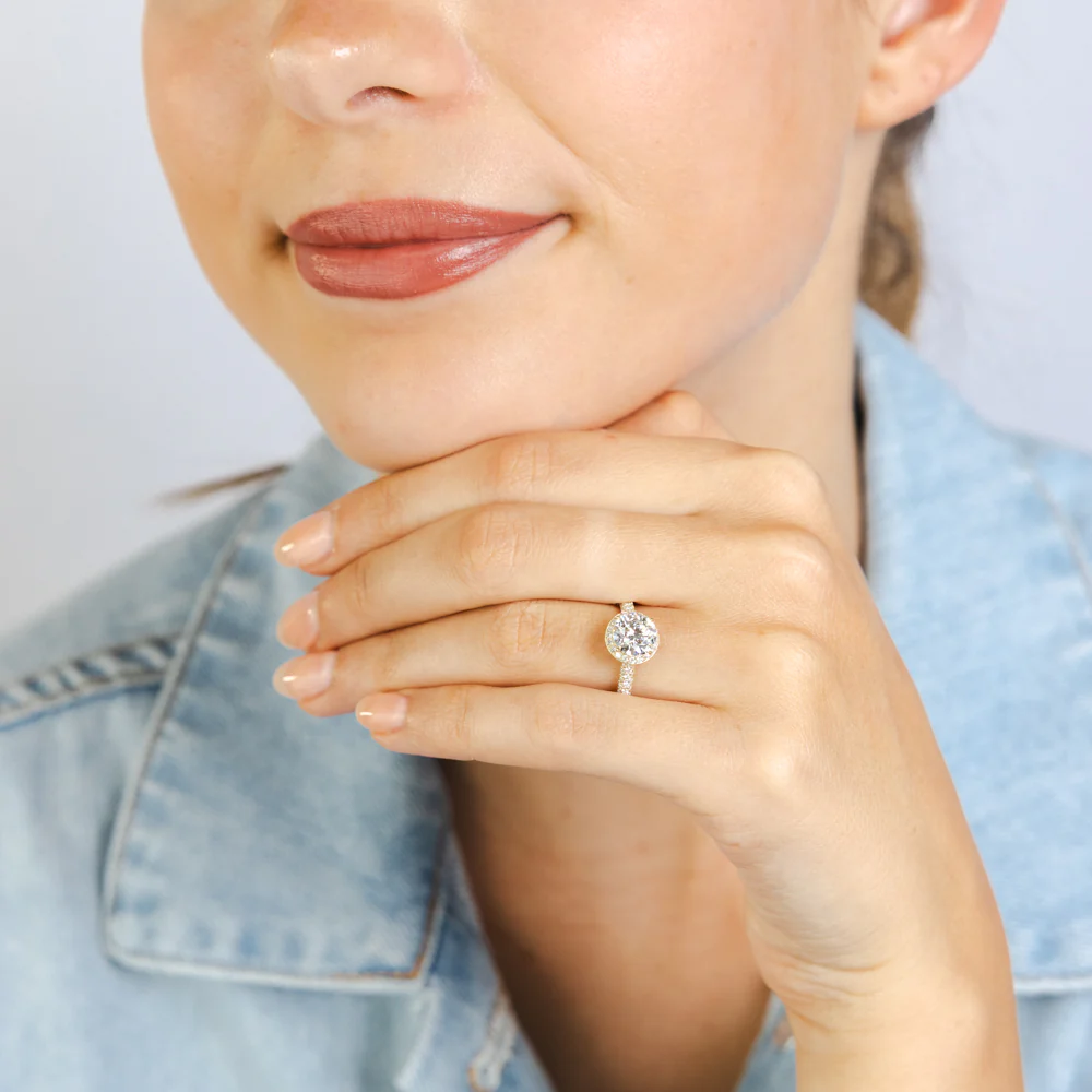 Luminesce Lab Grown 2 Carat Diamond Ring with 1.5 Carat Centre Diamond in 9ct Yellow Gold - Image 4