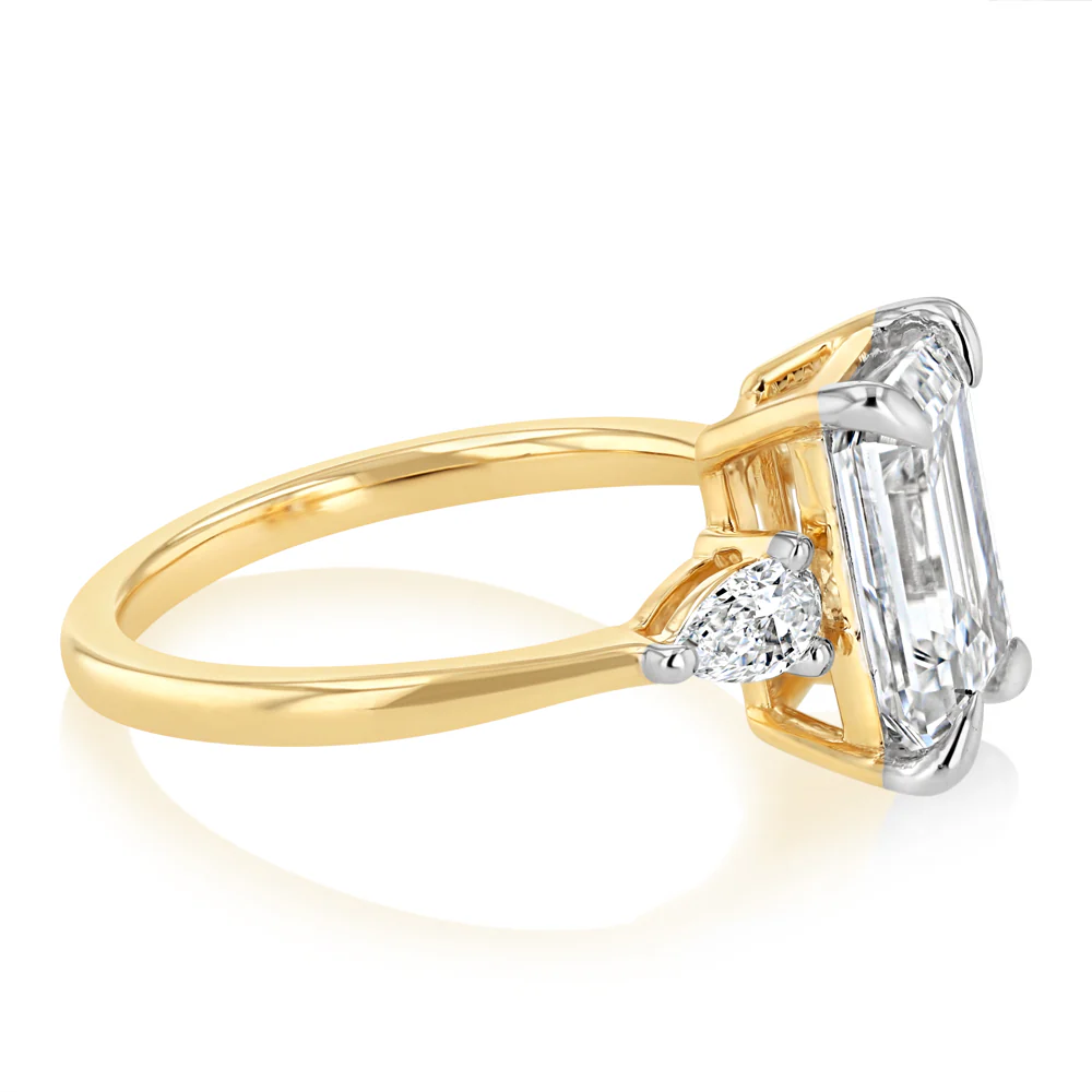 Luminesce Lab Grown 3.40 Carat Diamond Ring in 9ct Yellow Gold - Image 2