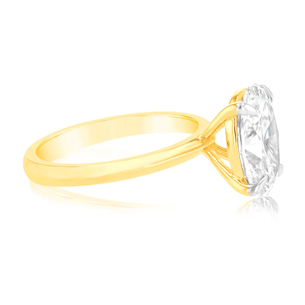 Luminesce Lab Grown 3 Carat Certified Diamond Oval Solitaire Ring in 18ct Yellow Gold - Image 2
