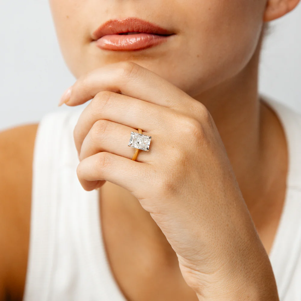 Luminesce Lab Grown 4 Carats Certified Radiant Diamond Solitaire Ring in 18ct Yellow Gold - Image 5