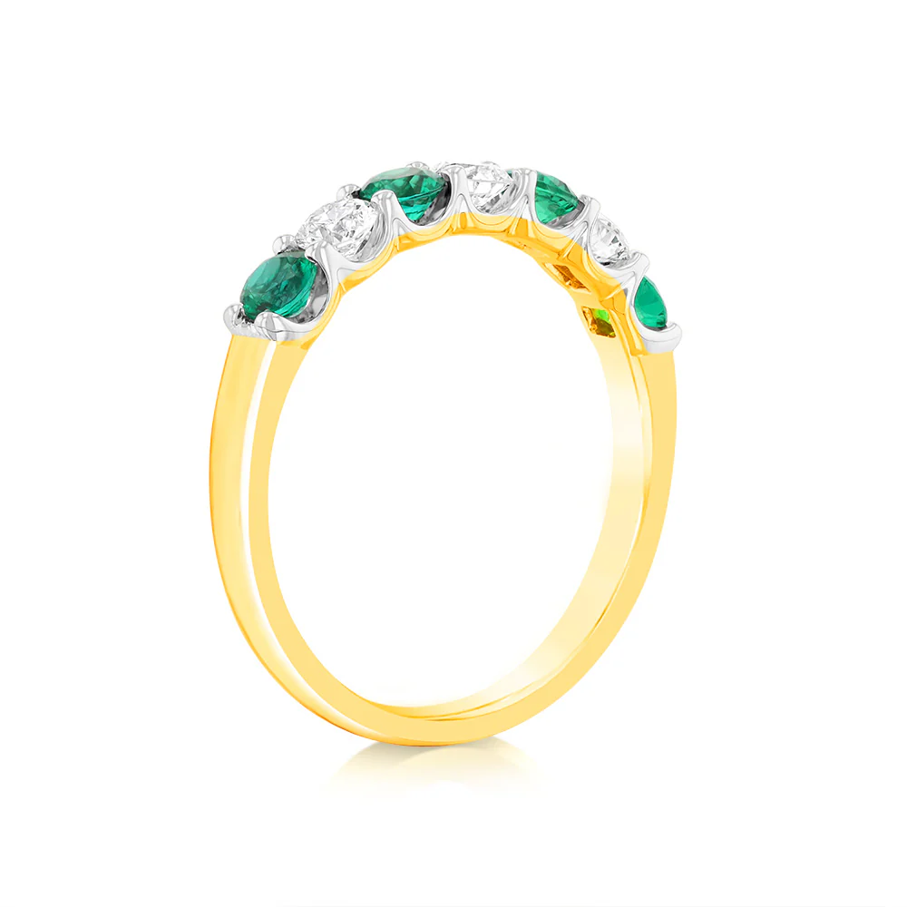 Luminesce Lab Grown 9ct Yellow Gold Created Emerald 0.30 Carat Diamond Ring - Image 3