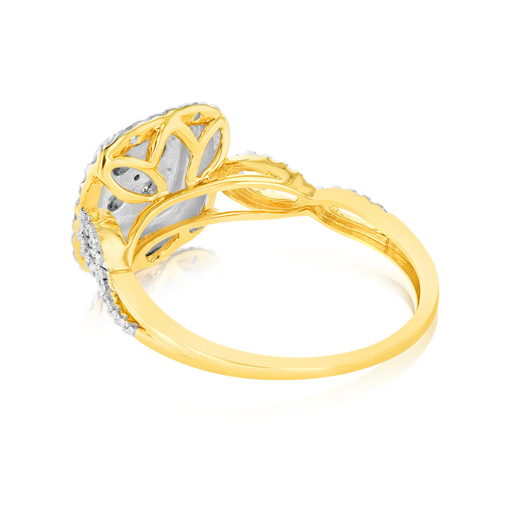 Luminesce Lab Grown 9ct Yellow Gold Ring with 11 Brilliant Cut Diamonds - Image 3
