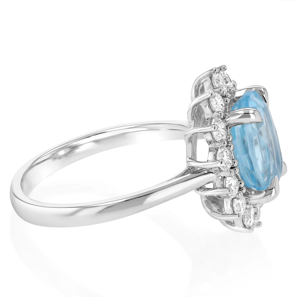 Luminesce Lab Grown Carat 0.70 Carat Diamond and 3.45 Carat Sky Blue Topaz Ring in Sterling Silver - Image 2