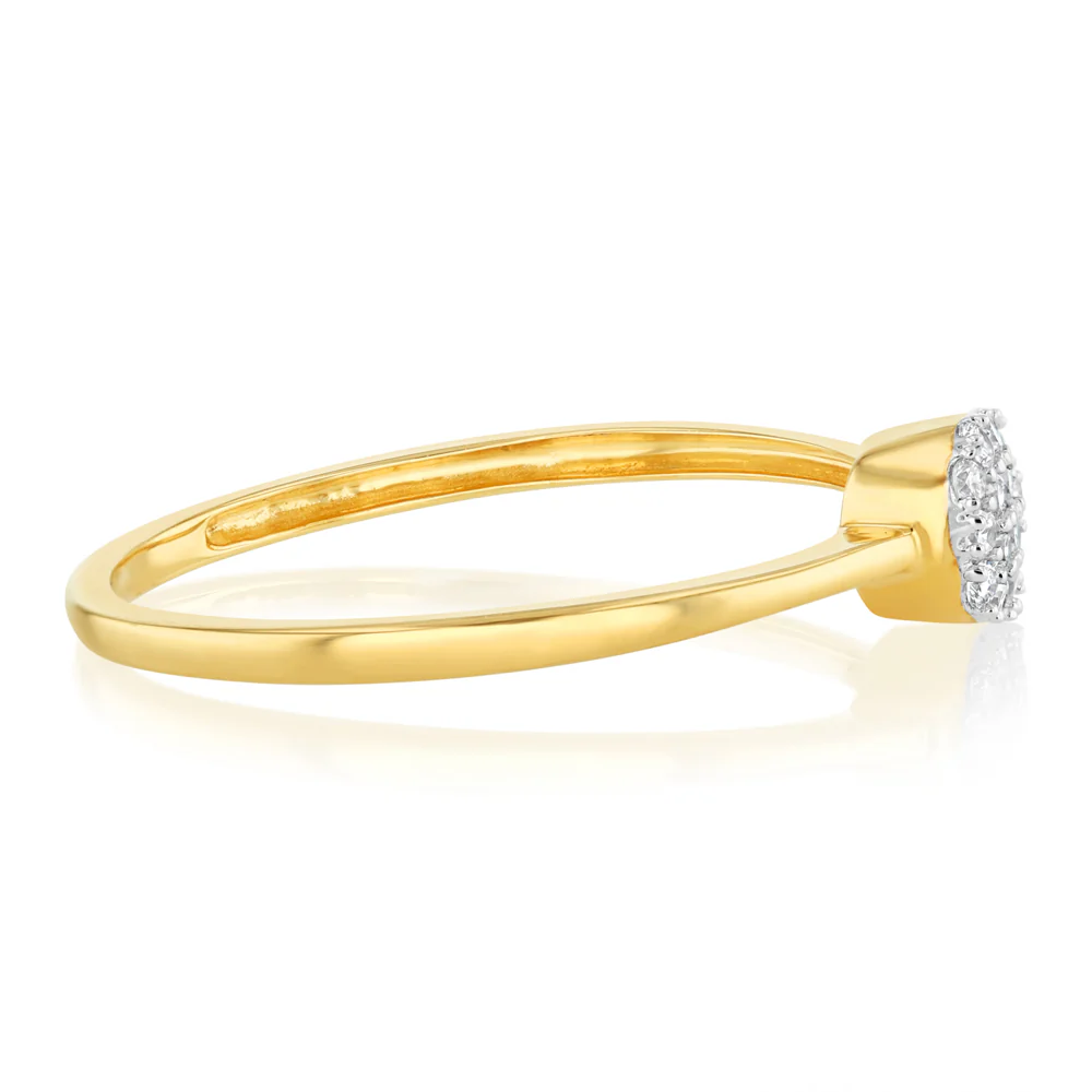 Luminesce Lab Grown Cluster Diamond Ring in 9ct Yellow Gold - Image 2