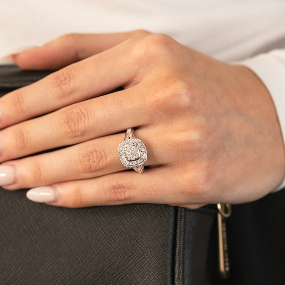 Luminesce Lab Grown Sterling Silver Cluster Shaped Diamond Ring - Image 4