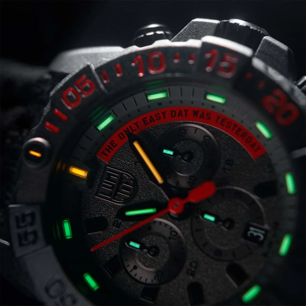 Luminox Navy Seal XS.3581.EY Chronograph - Image 10