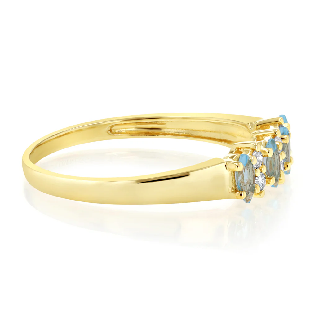 Natural Blue Topaz with 0.15 Carat Luminesce Lab Grown Diamond Ring in 9ct Yellow Gold - Image 2