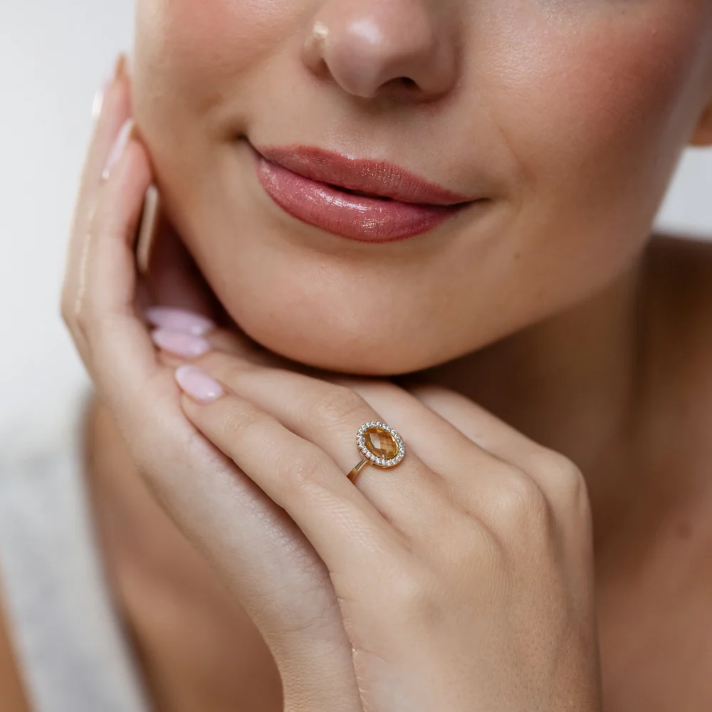 Natural Quartz and Cubic Zirconia Ring in 9ct Yellow Gold