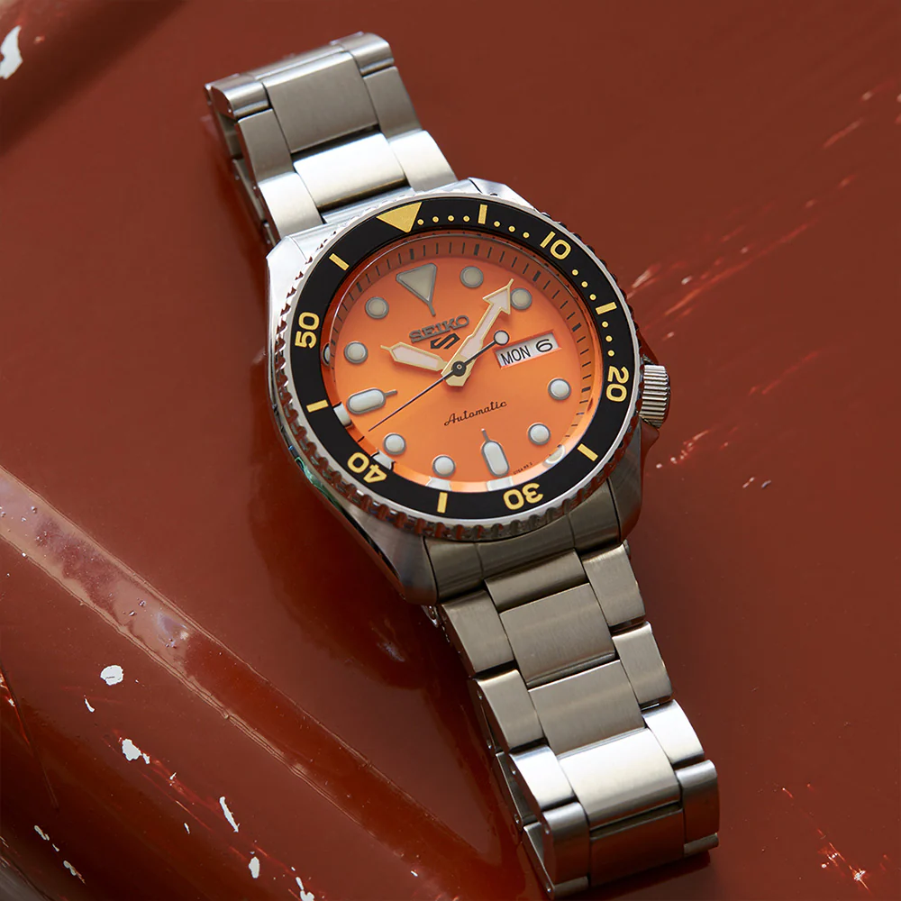 Seiko 5 SRPD59K Automatic Stainless Steel Mens Watch - Image 2