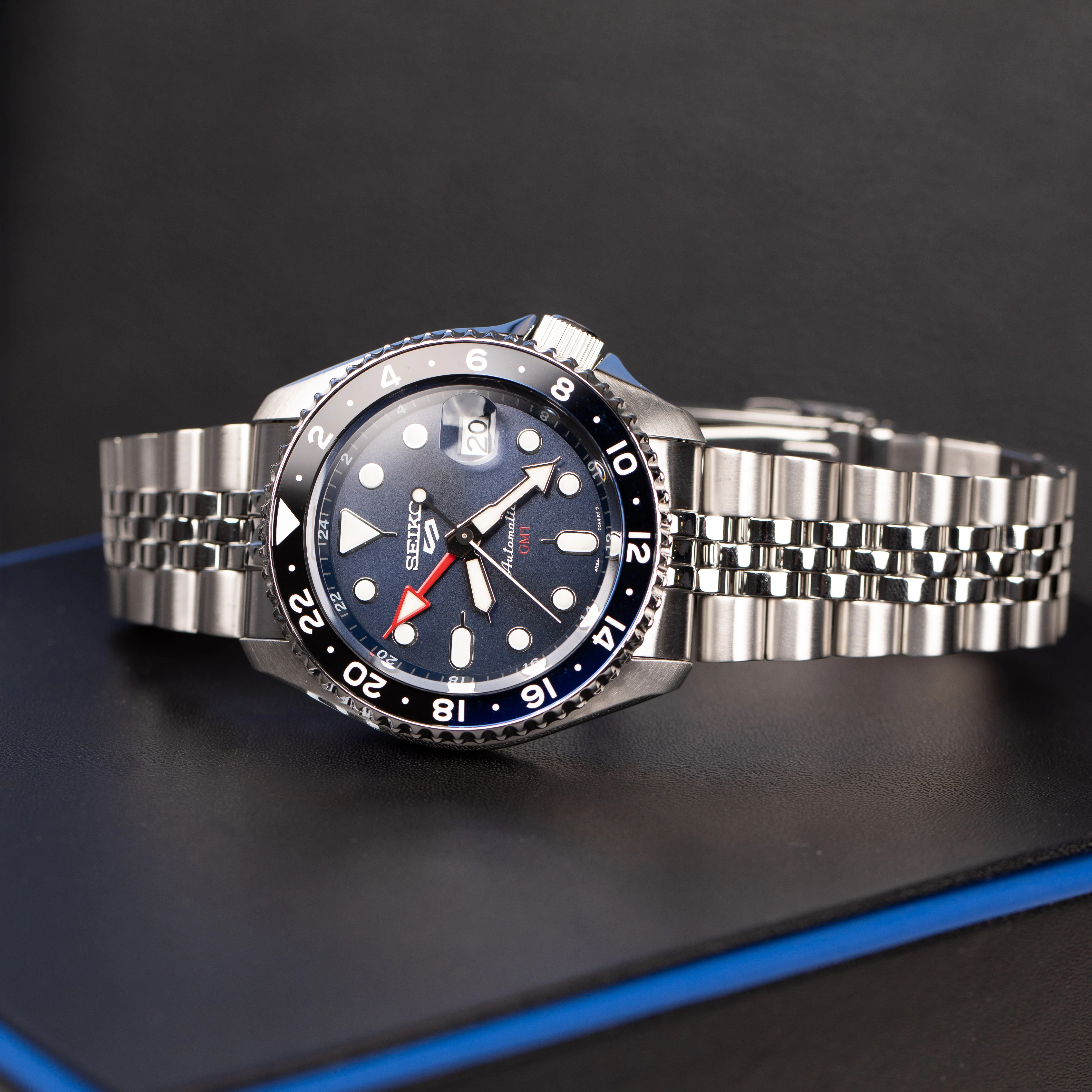Seiko 5 SSK003K Automatic GMT 'SKX Series' - Image 2