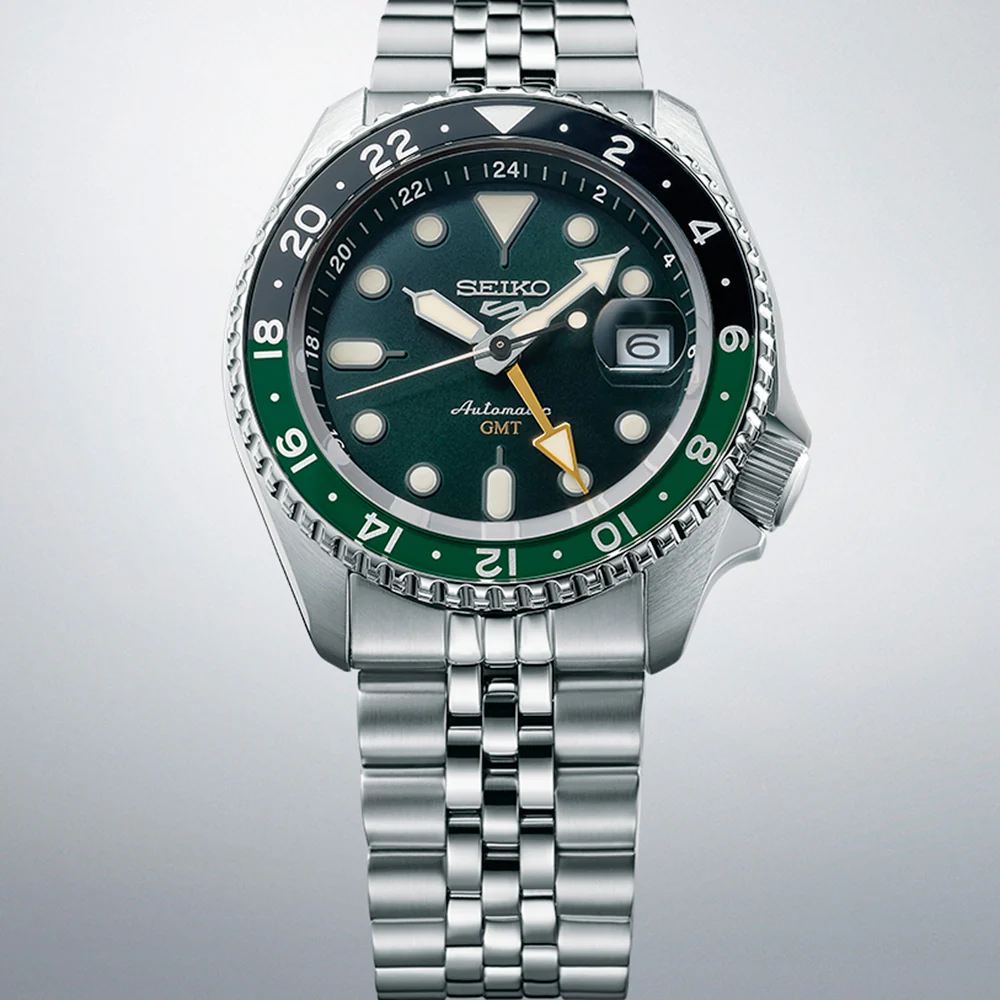 Seiko 5 SSK035K GMT Sports - Image 2