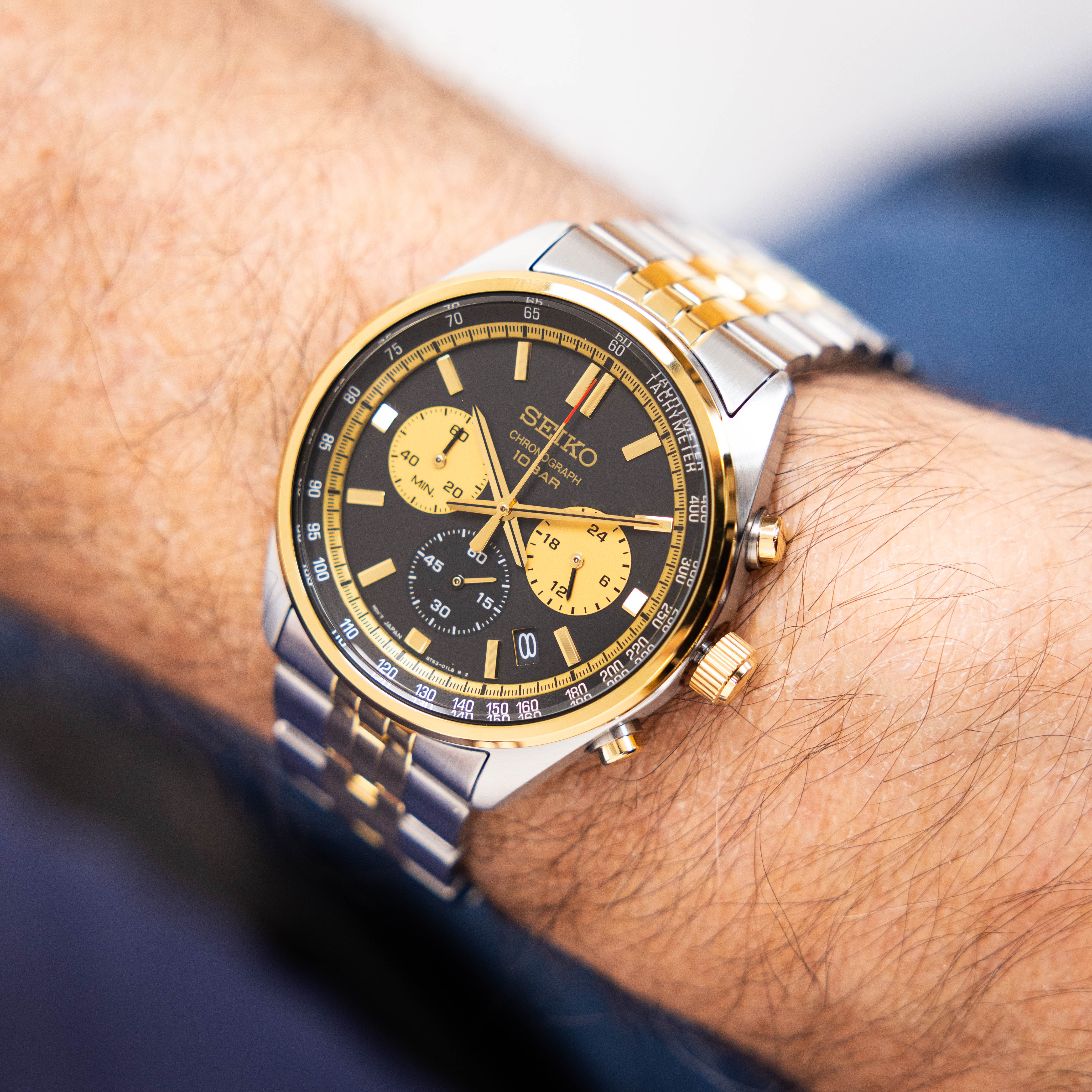 Seiko SSB430P Essential Chronograph - Image 2