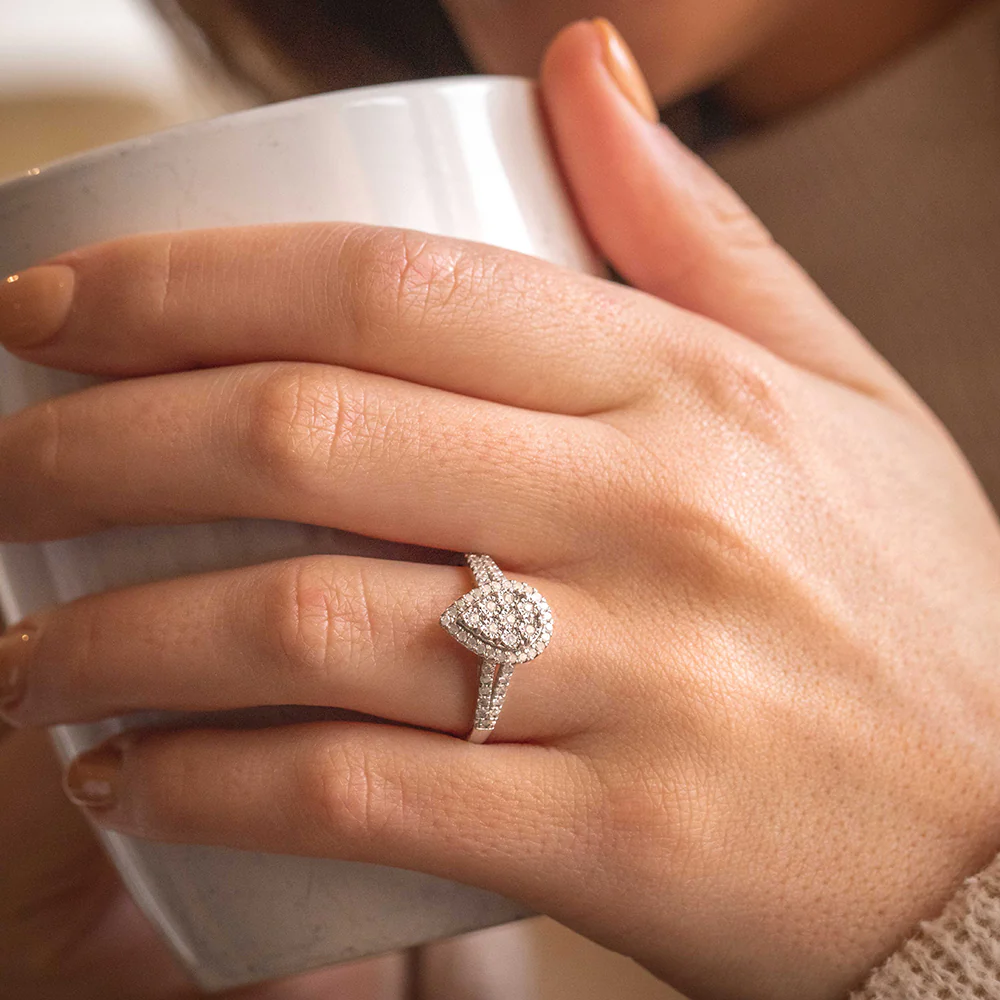 Silver 1/2 Carat Cluster Dress Ring with 55 Brilliant Diamonds - Image 6
