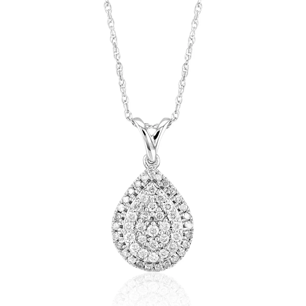Silver 1/2 Carat Pendant with 52 Brilliant Diamonds on 45cm Chain