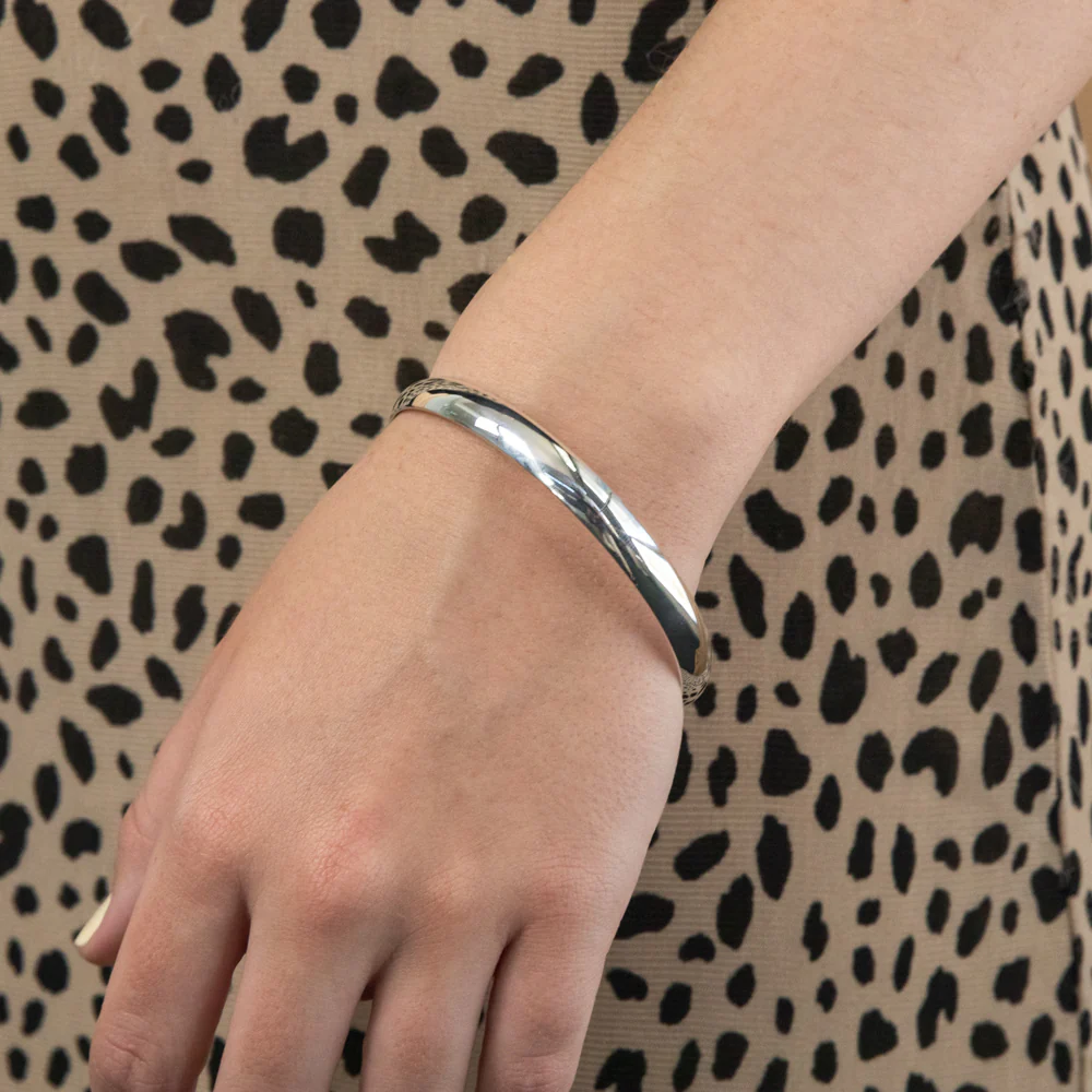 Solid Sterling Silver Plain 8mm Golf 70mm Bangle - Image 2