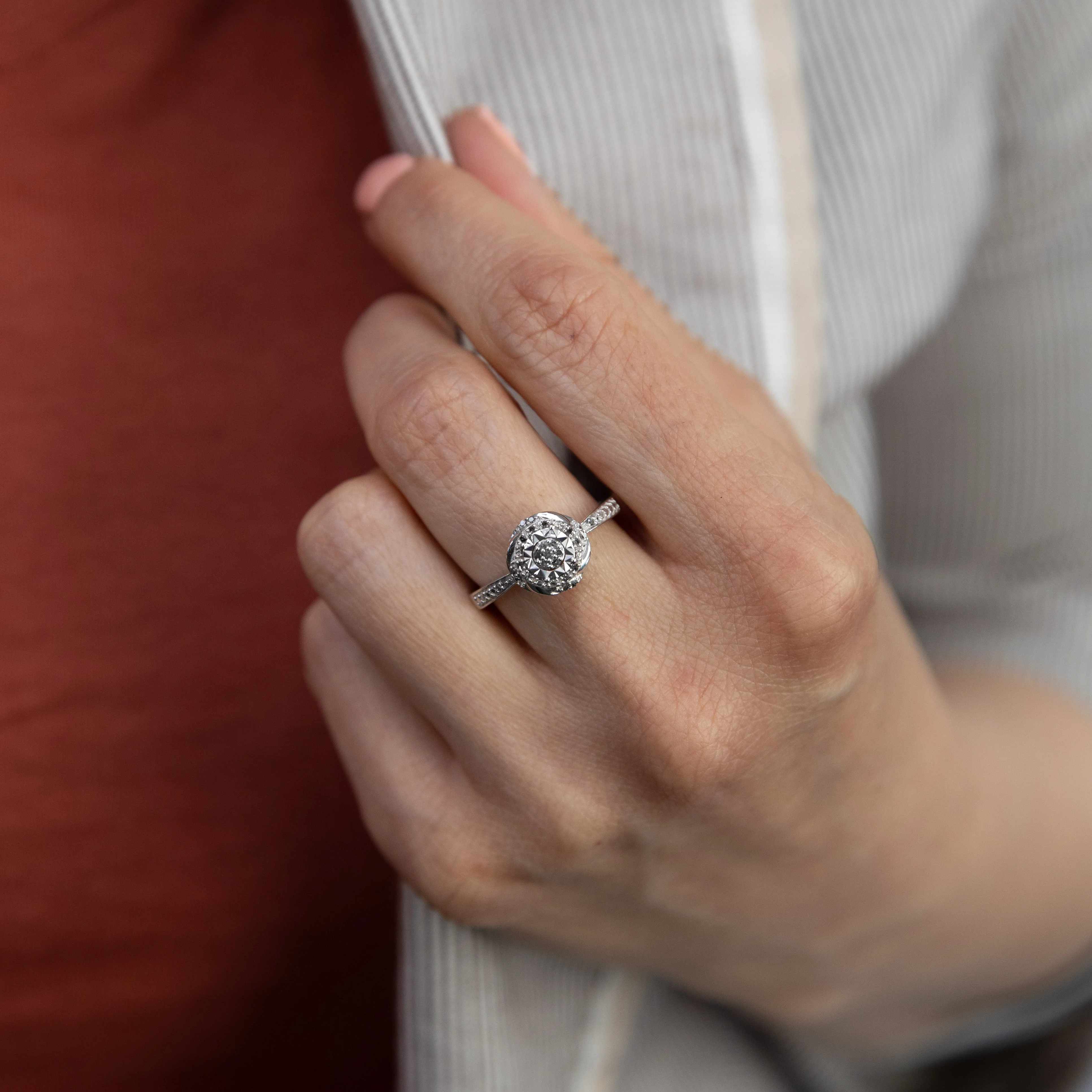 Sterling Silver 1/10 Carat Diamond Dress Ring - Image 3
