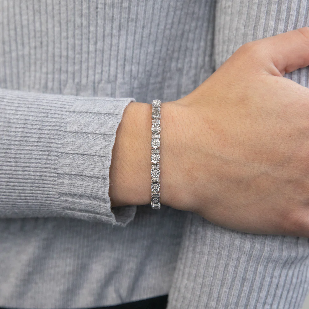 Sterling Silver 1/4 Carat Diamond Fancy 18cm Bracelet - Image 4