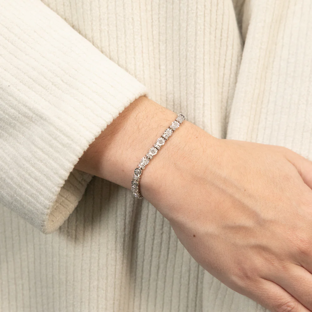 Sterling Silver 1/5 Carat Diamond Bracelet 18cm - Image 3