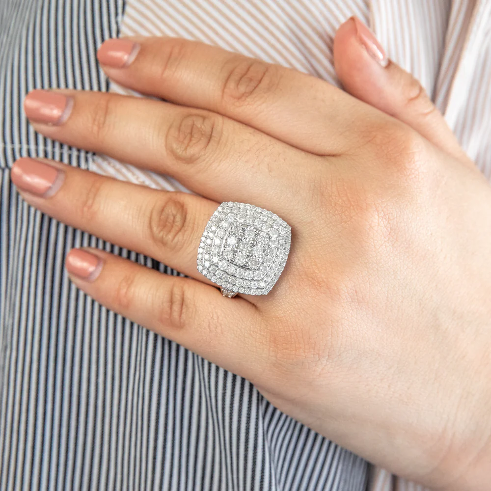 Sterling Silver and 9ct Yellow Gold 3 Carat Diamond Cluster Ring - Image 3