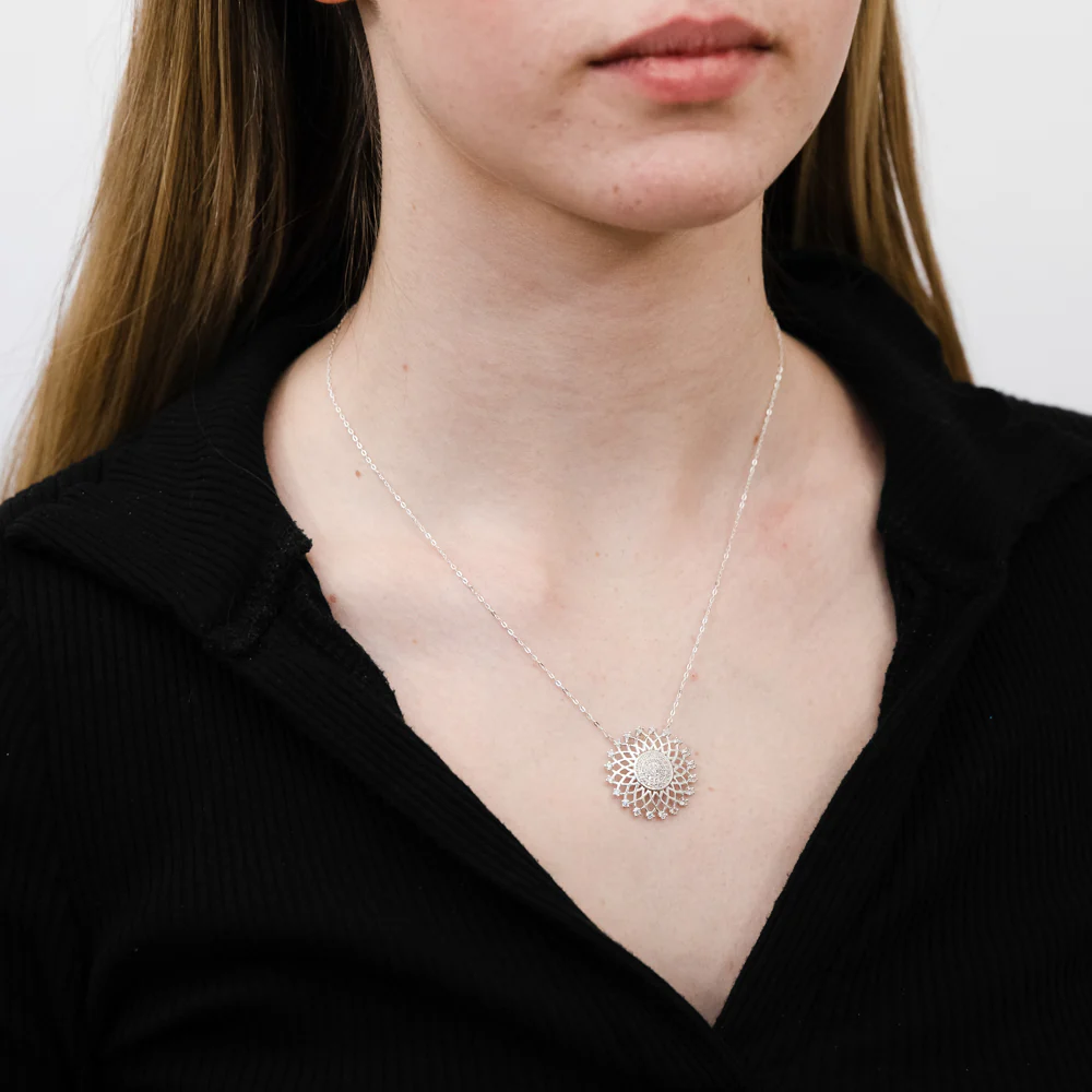 Sterling Silver Cubic Zirconia Flower Pendant on 42+3cm Chain - Image 3