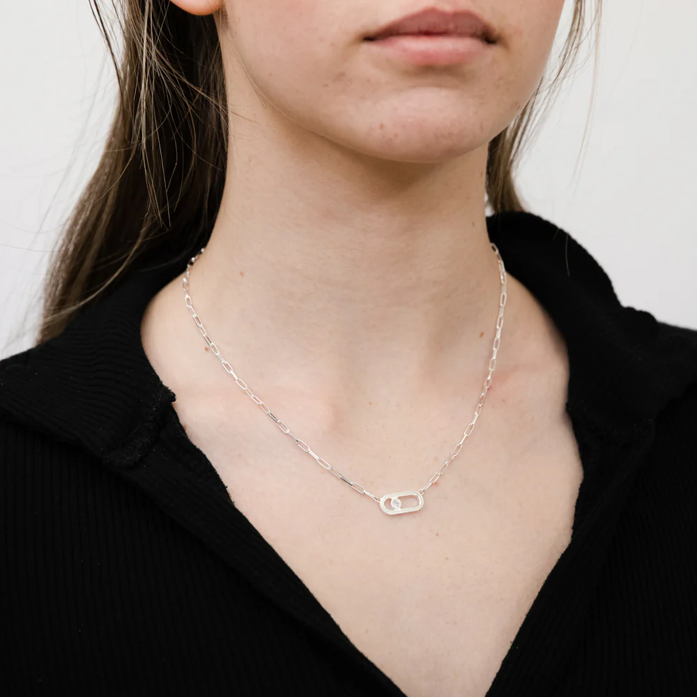 Sterling Silver Cubic Zirconia On Chunky Link Pendant 45cm Chain - Image 3