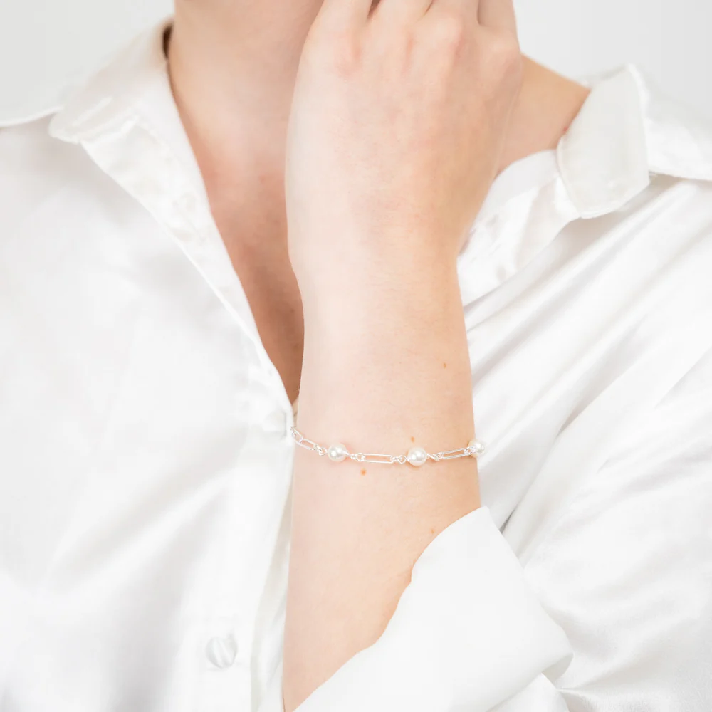 Sterling Silver Fresh Water Pearl Paperclip 19cm Bracelet - Image 3