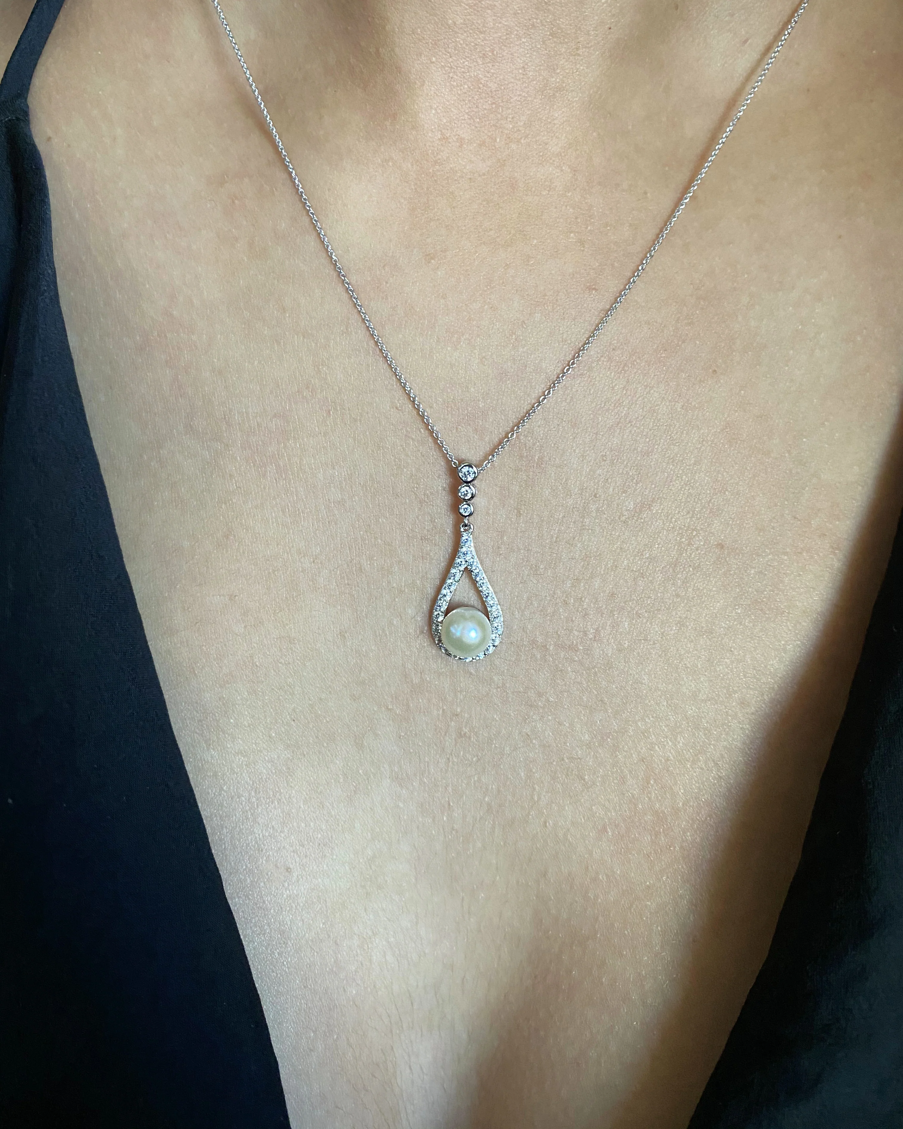 Sterling Silver Rhodium Plated Freshwater Pearl and Zirconia Teardrop Pendant - Image 2