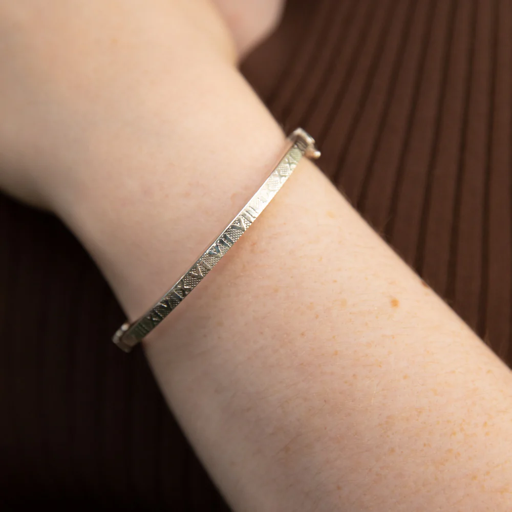 Sterling Silver Roman Numeral Hinged Bangle - Image 2