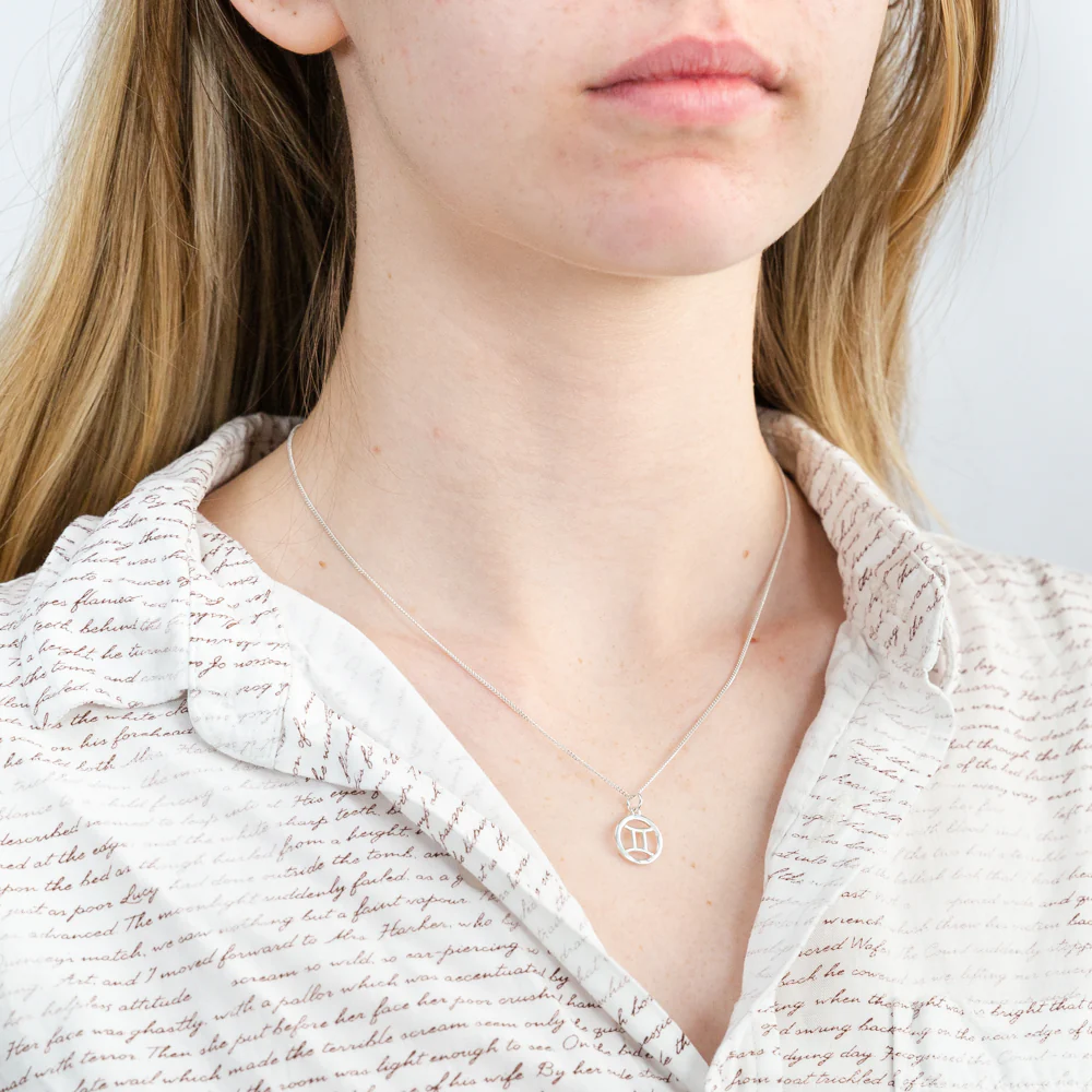 Sterling Silver Round Zodiac/Star Sign Gemini Pendant - Image 2