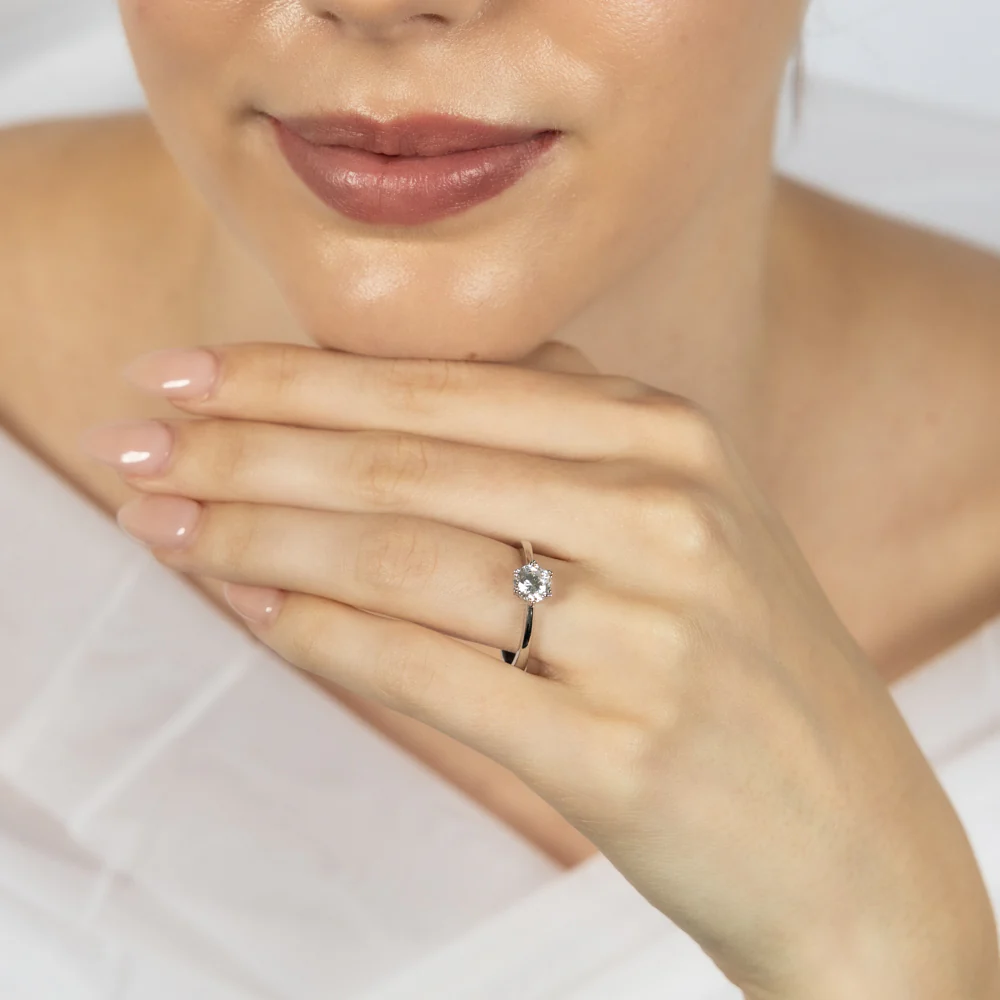 Sterling Silver White Cubic Zirconia 6 Claw Ring - Image 3