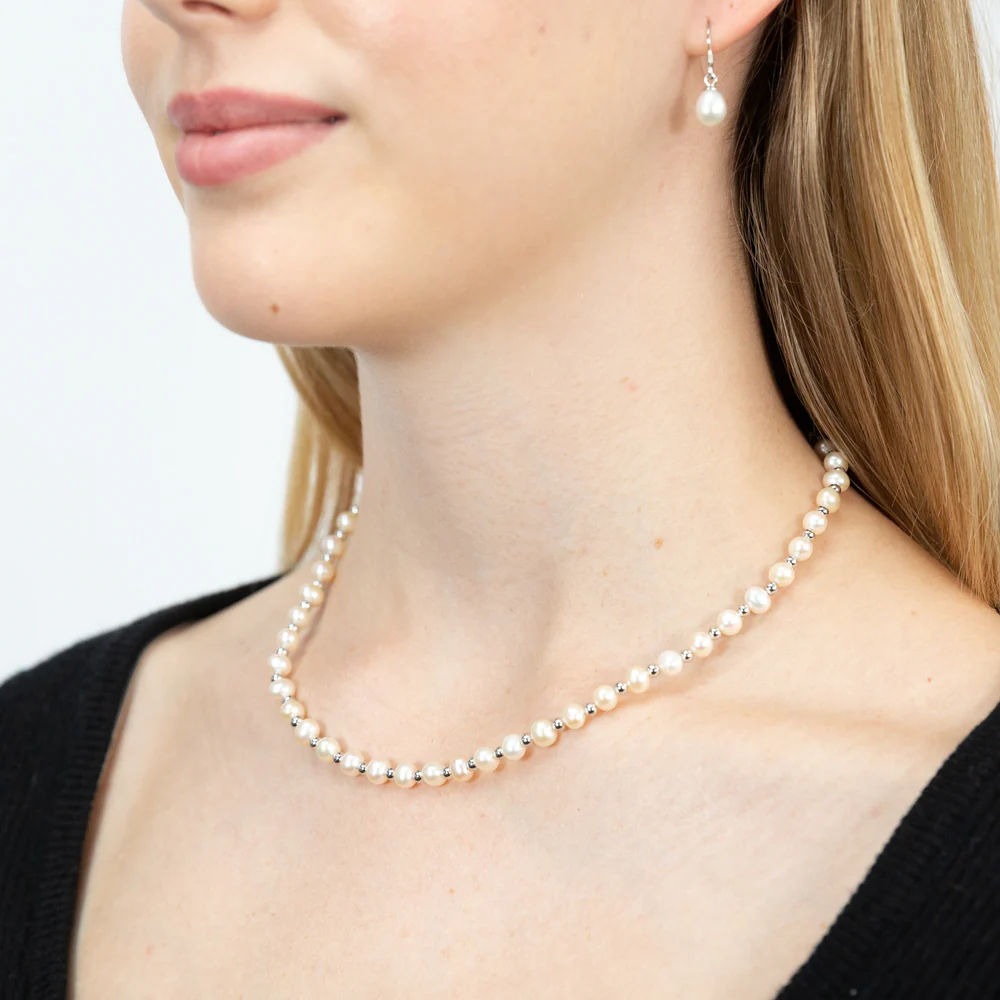 Sterling Silver White Freshwater Pearl Chain & Earring Boxed Set - Image 6