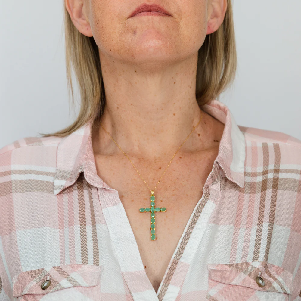 Sterling Silver Yellow Gold Plated 6.00ct Natural Emerald Cross Pendant - Image 2
