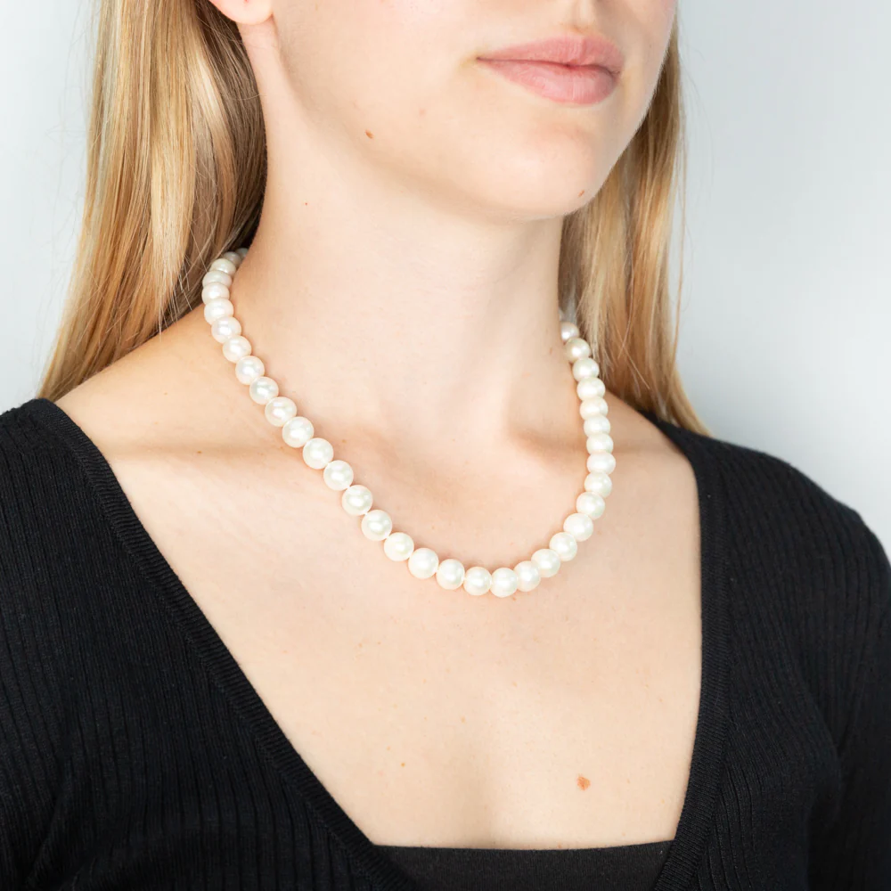 White Freshwater Strand White Pearl Necklace - Image 4